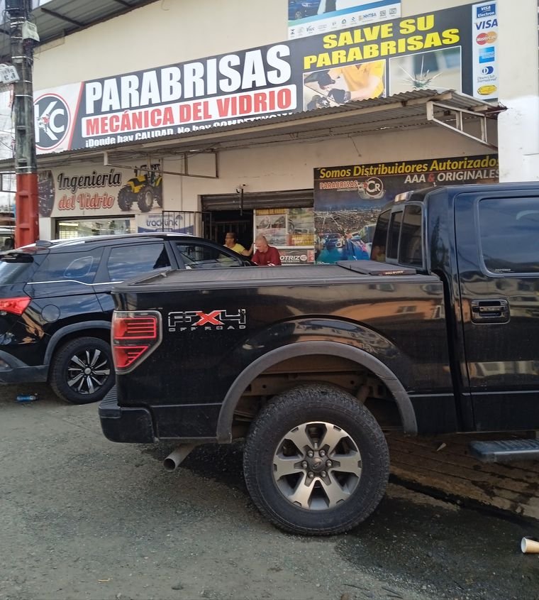 Local de Parabrisas KC